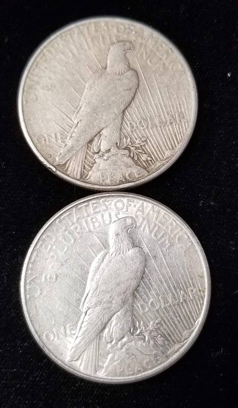 lot 67 image: 2 PEACE SILVER DOLLARS 1923-D 1923-S