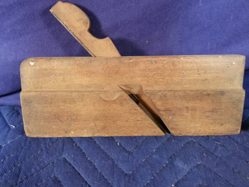 lot 42 image: Wood Plane Tools