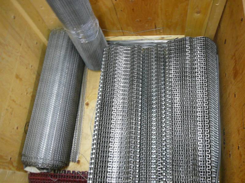 Tunnel Chains ( Metal )