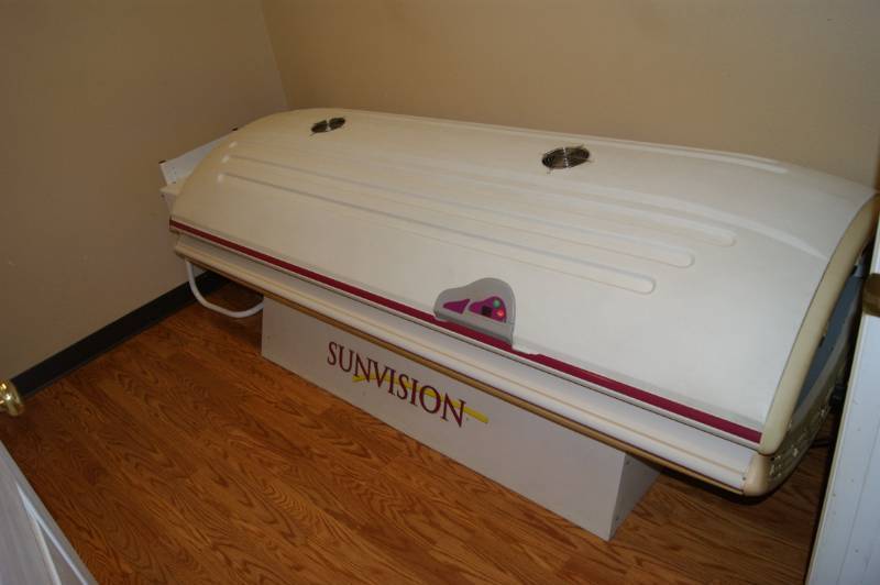 sunvision 28 bulb tanning bed