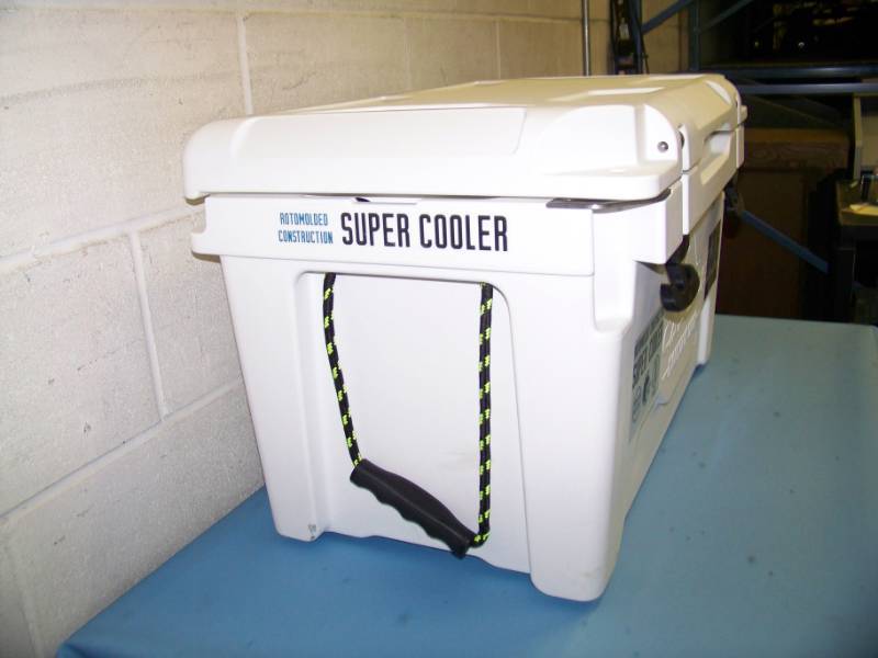 lot 5 image: Cascade, Mountain Tech, Super Cooler