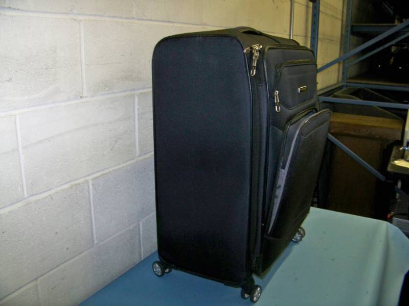 lot 63 image: Samsonite, Suitcase on Wheels