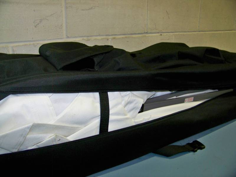 lot 42 image: ProShade, Professional Quality Canopy and Frame in Carrying Bag with Wheels