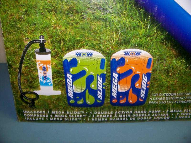lot 49 image: WOW, Heavy-Duty 25 Long Mega Water Slide - NEW in Original Box