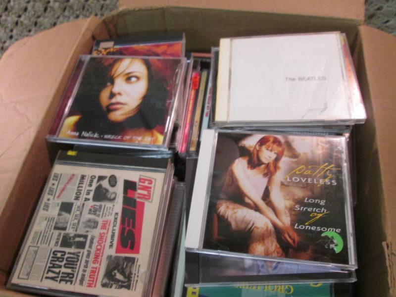 lot 62 image: Large Lot of CDs  CLR...
