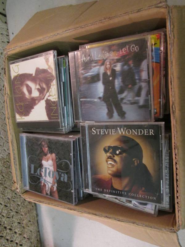 lot 63 image: Large Lot of CDs  CLR...