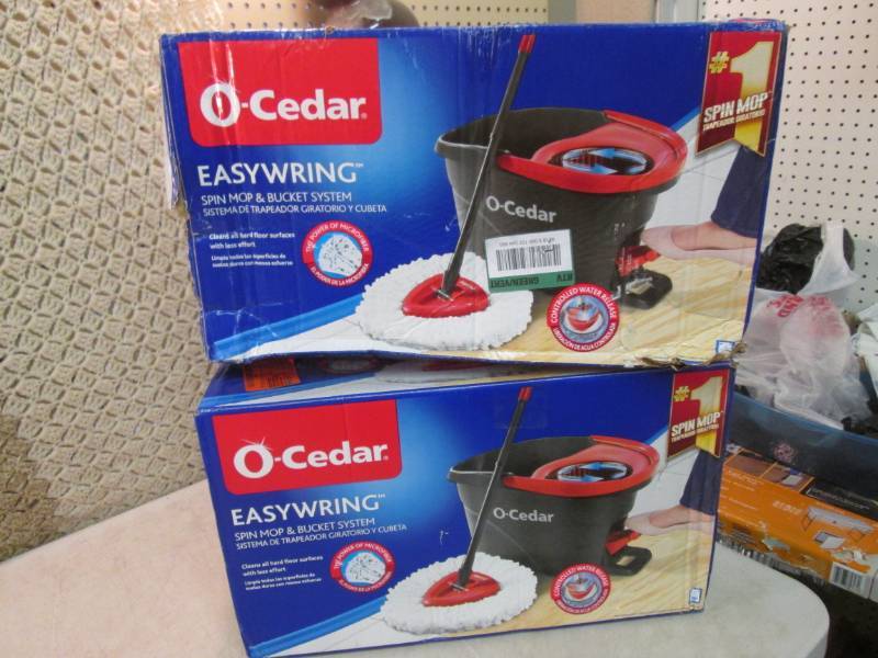 lot 140 image: Lot of 2 O-Cedar Easy Wring Spin Mo...