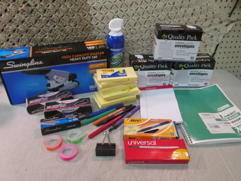 lot 146 image: Lot of Assorted Office Supplies  F-...