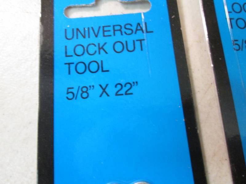 lot 155 image: Lot of 10 Universal Lockout Tools R...