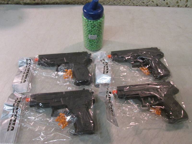 lot 159 image: Lot of 4 Airsoft Guns with Bottle o...