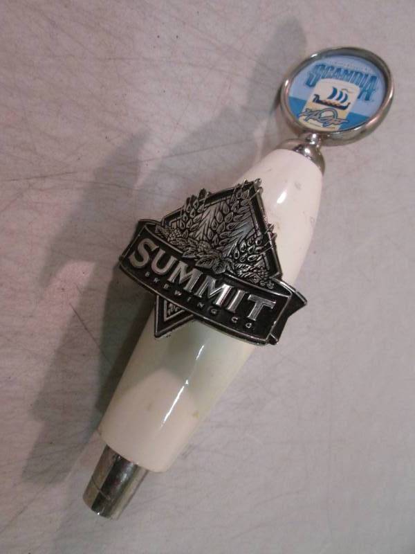 lot 189 image: Summit Scandia Limited Release Ale ...