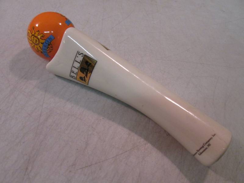 lot 216 image: Bells Oberon Beer Tap Handle 10 1...