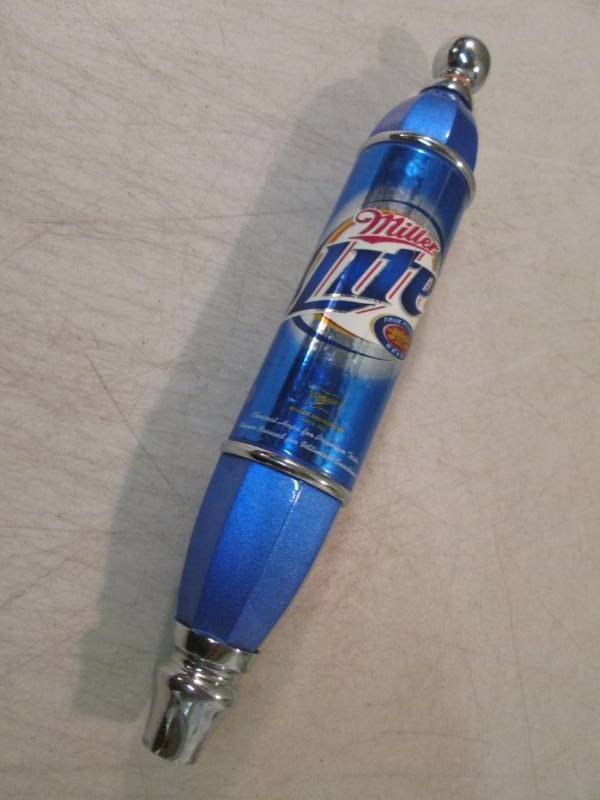 lot 237 image: Miller Lite Beer Tap Handle 12  RM...