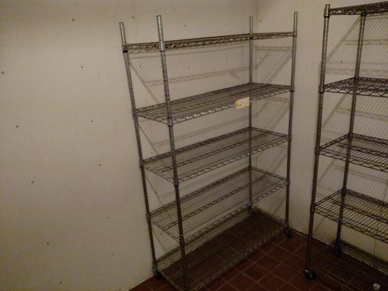 lot 76 image: Wire Cart, 48x18x72...