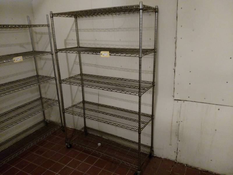 lot 77 image: Wire Cart, 48x18x72...