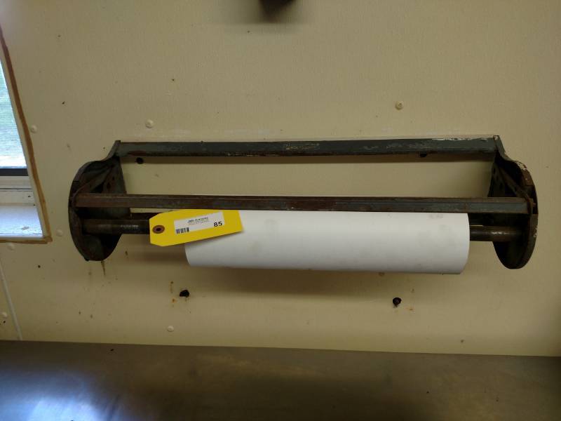 lot 85 image: 24 Paper Dispenser Rack...