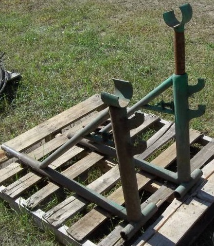 lot 31 image: Stand for Cable Spools