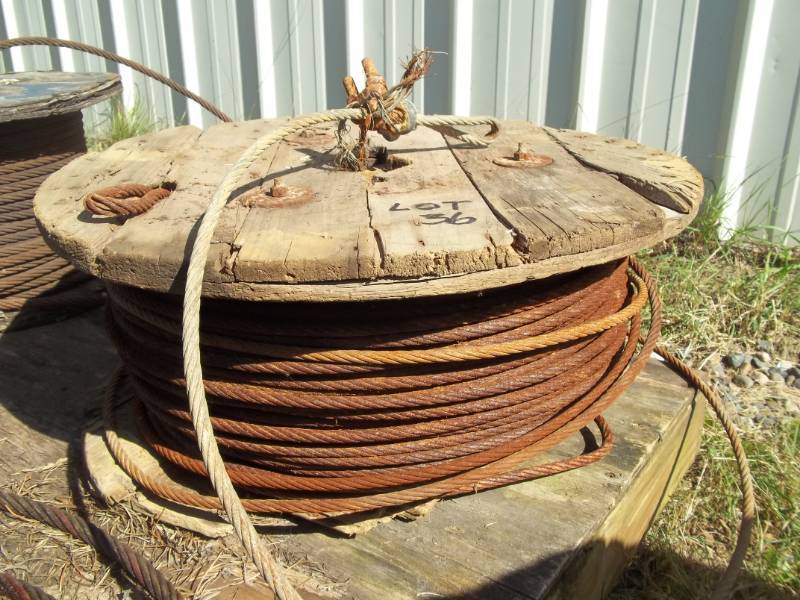 lot 36 image: Metal Cable