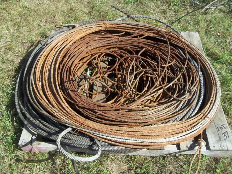 lot 37 image: Metal Cable