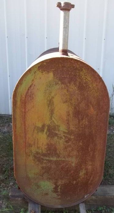 lot 46 image: Fuel Tank