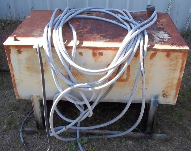 lot 47 image: Fuel Tank