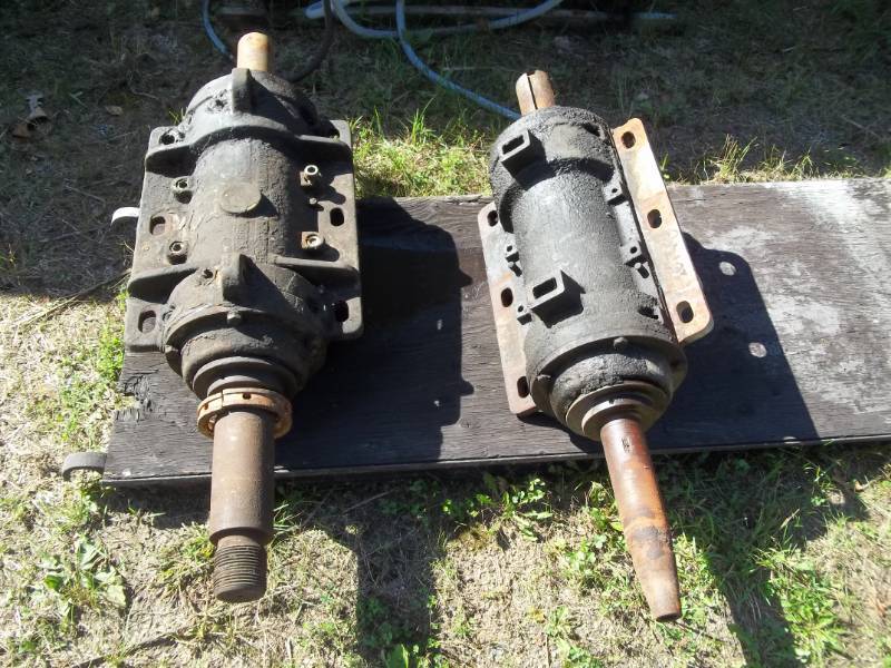 lot 48 image: Pump Parts