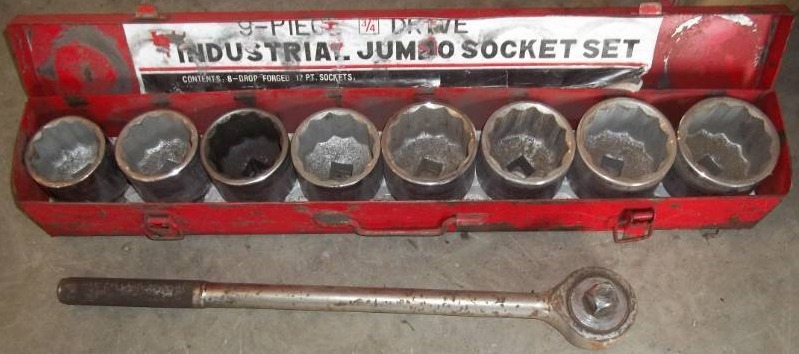 lot 76 image: Large Sockets
