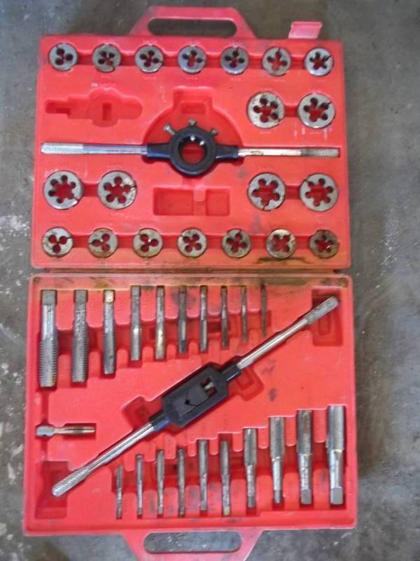 lot 89 image: Tap and Die Set