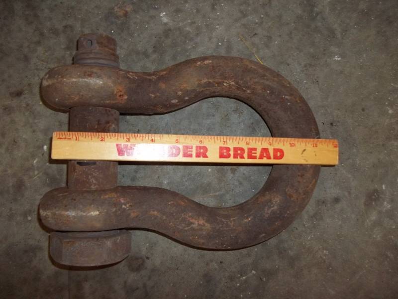 lot 113 image: Clevis  Anchor Shackle