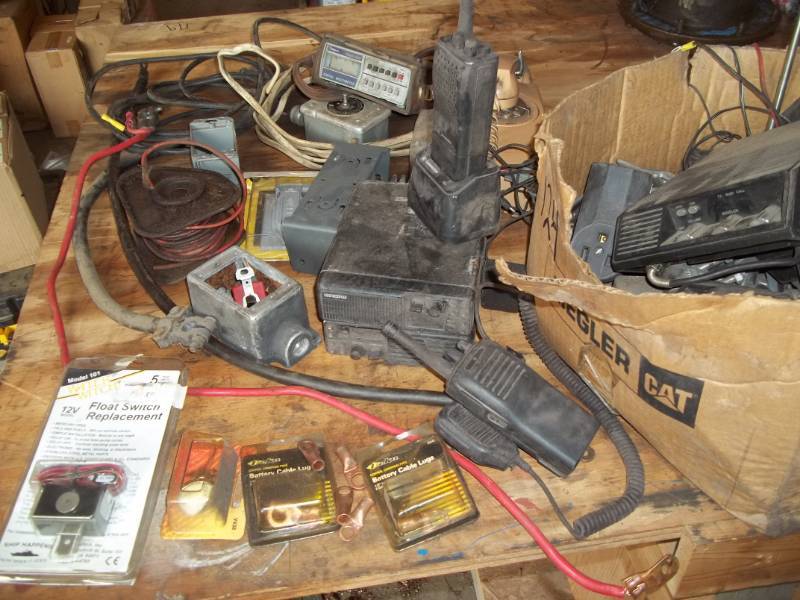 lot 124 image: Misc Electrical