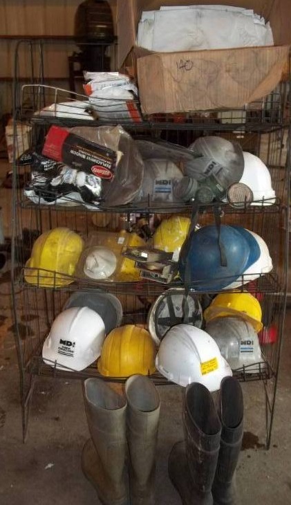 lot 140 image: Safety Equipment