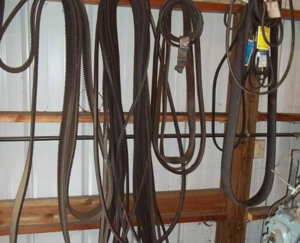 lot 175 image: Misc Belts