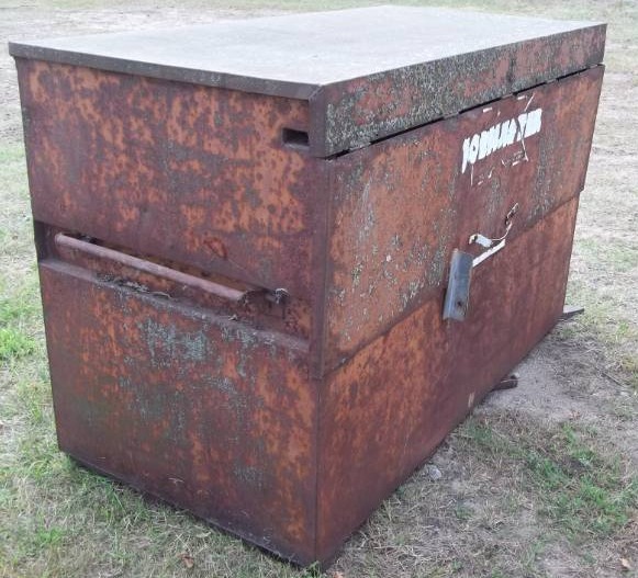 lot 196 image: Job Site Box