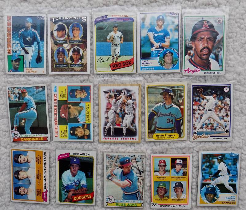 lot 30 image: (All Topps) Collection of 53 Different Baseball Cards - Roberto Alomar, Fred Lynn, Dave Winfield Etc...