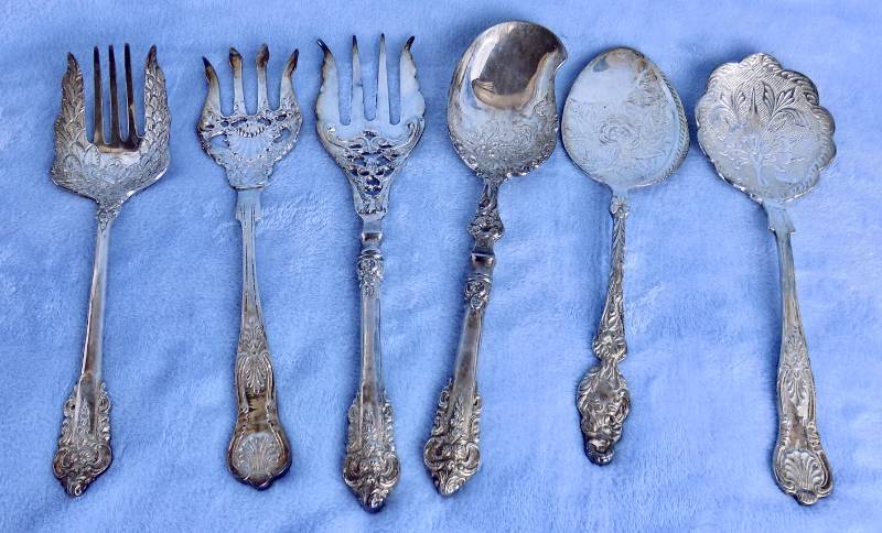 lot 34 image: (Great Lot for Reseller) Large Assortment of Collectables