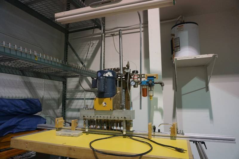 Ritter Manufacturing 13 Head Pneumatic Spindle Boring Machine