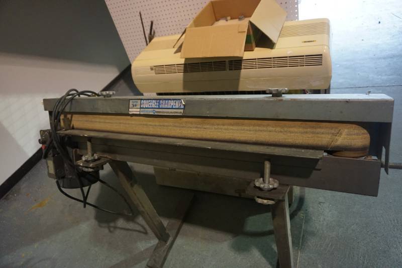 Squeegee Super Sharpener 60 Belt Sander