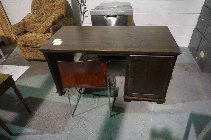 Vintage Dark Finish Desk With Chair