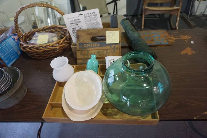 Lot of Vintage Ceramic Plates, Cups and Vases