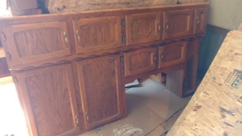 Oak Kitchen Cabinets