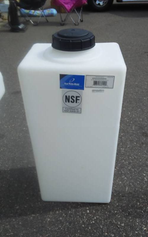 lot 6 image: NSF 20 Gallon Tank