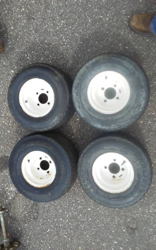 lot 13 image: 4-Golf Cart Rims & Tires (Carlisle 8x8.5-8)