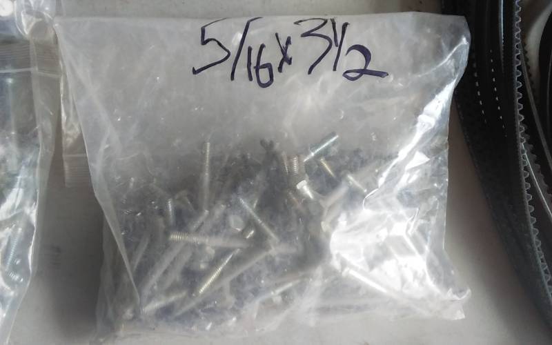 lot 45 image: Bag Of NEW Bolts 516 x 3 12