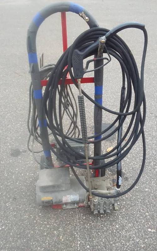 lot 64 image: Home Made Pressure Washer Mounted On 2-Wheel Dolly