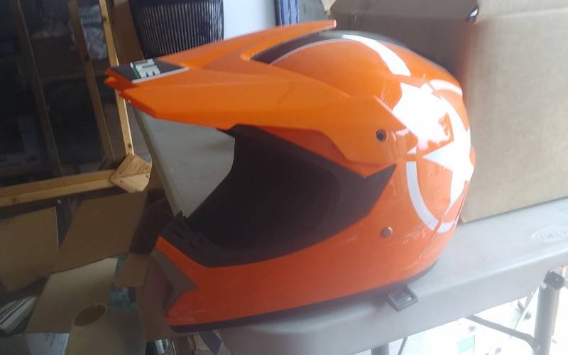lot 69 image: Virtue Motocross Helmet Size XL