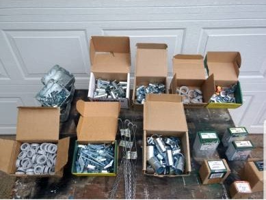lot 59 image: Lot Of Electrical Hardware