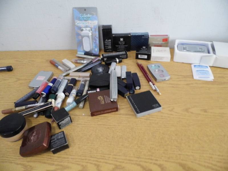 Make-Up