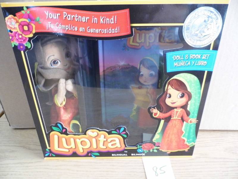 Lot of 10 Lupita Bilingual Dolls