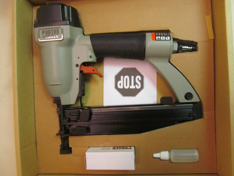 lot 26 image: Porter Cable Finish Nailer