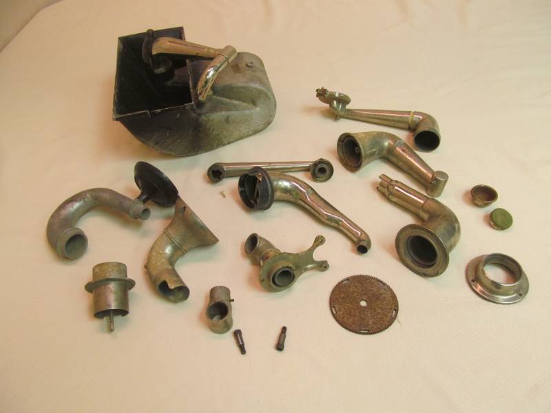 lot 55 image: antique phonograph parts
